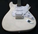 FA130S-BLR-HSS    	Faber Strat, blonde